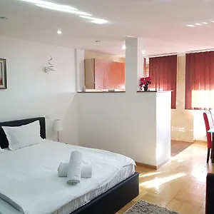 Gomoiu Monza Arena Nationala , Bucureşti România